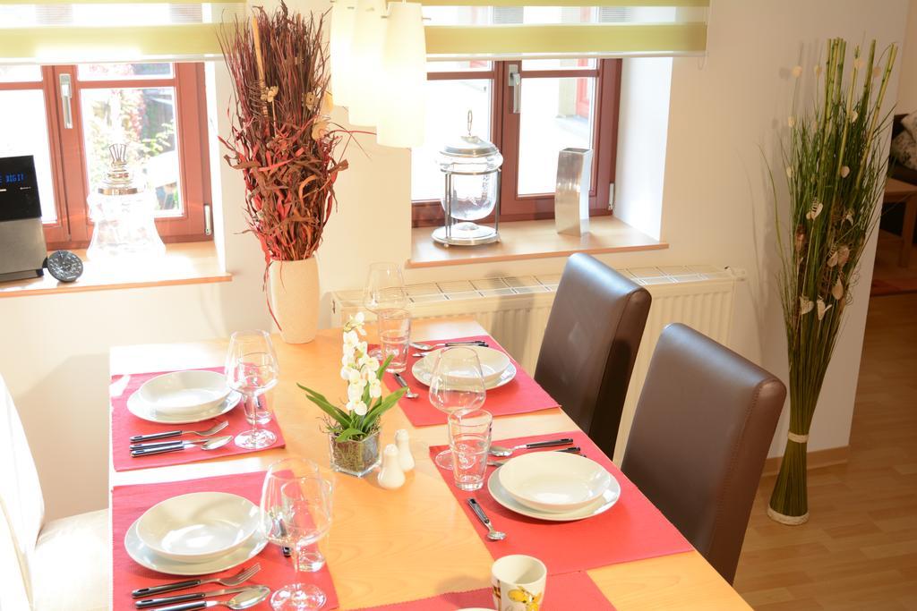 Ferienwohnung Domschatz Naumburg  Værelse billede